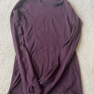 Lulu Lemon long sleeve